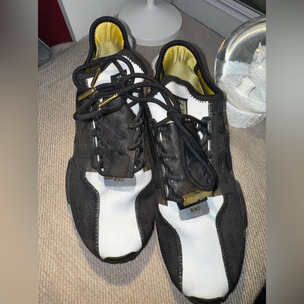 Adidas NMD R1 V2 Star Wars
